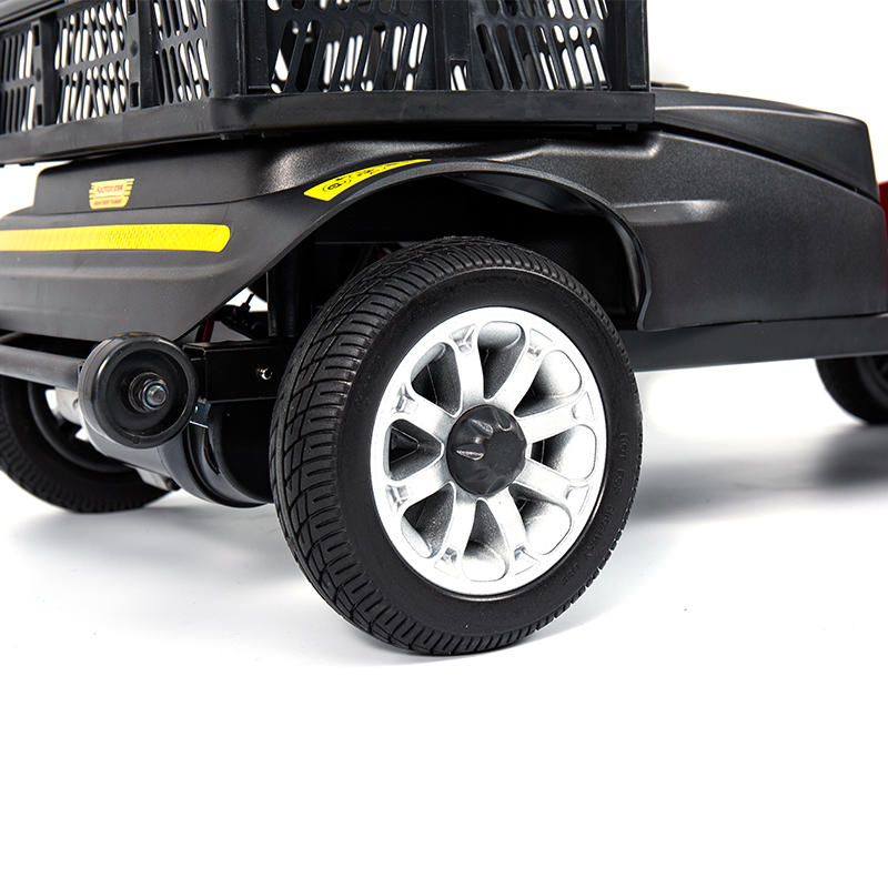 360°回転シートを搭載したシニア向け軽量4輪モビリティスクーター YL-02