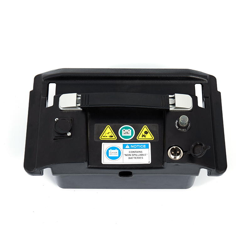 YL-211 シニア向け 4 輪観光電動スクーター LED ヘッドライト、バスケット付き