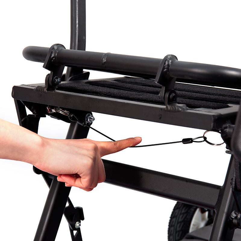 YL-211 シニア向け 4 輪観光電動スクーター LED ヘッドライト、バスケット付き